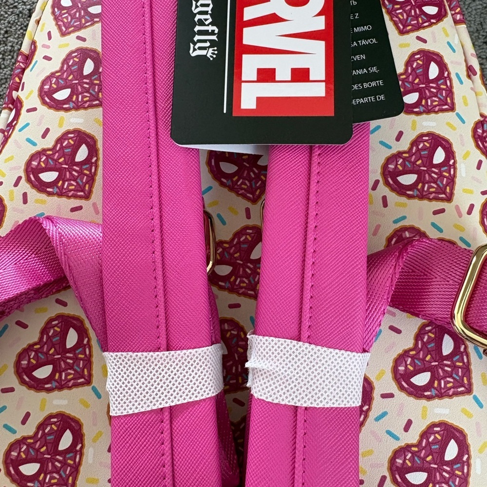 Loungefly Marvel Spiderman Pink and Cream Backpack - Picture 3 of 5